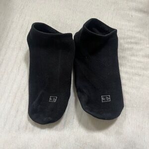 Black no show socks / black ankle socks